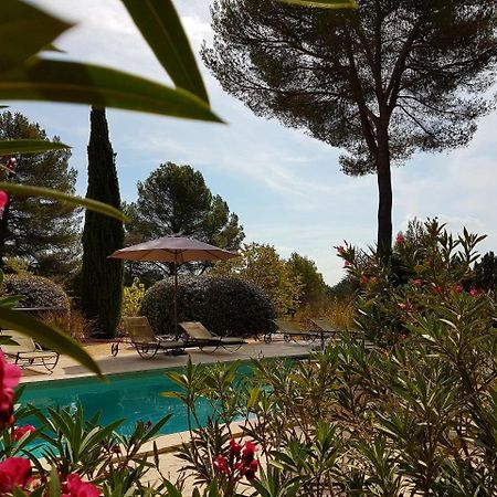 مبيت وإفطار Puget Les Mazets Du Luberon المظهر الخارجي الصورة