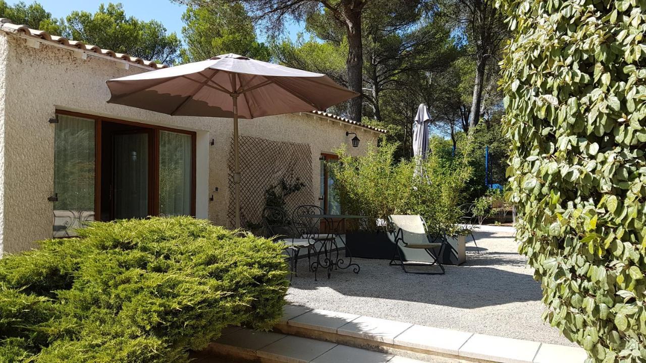 مبيت وإفطار Puget Les Mazets Du Luberon المظهر الخارجي الصورة